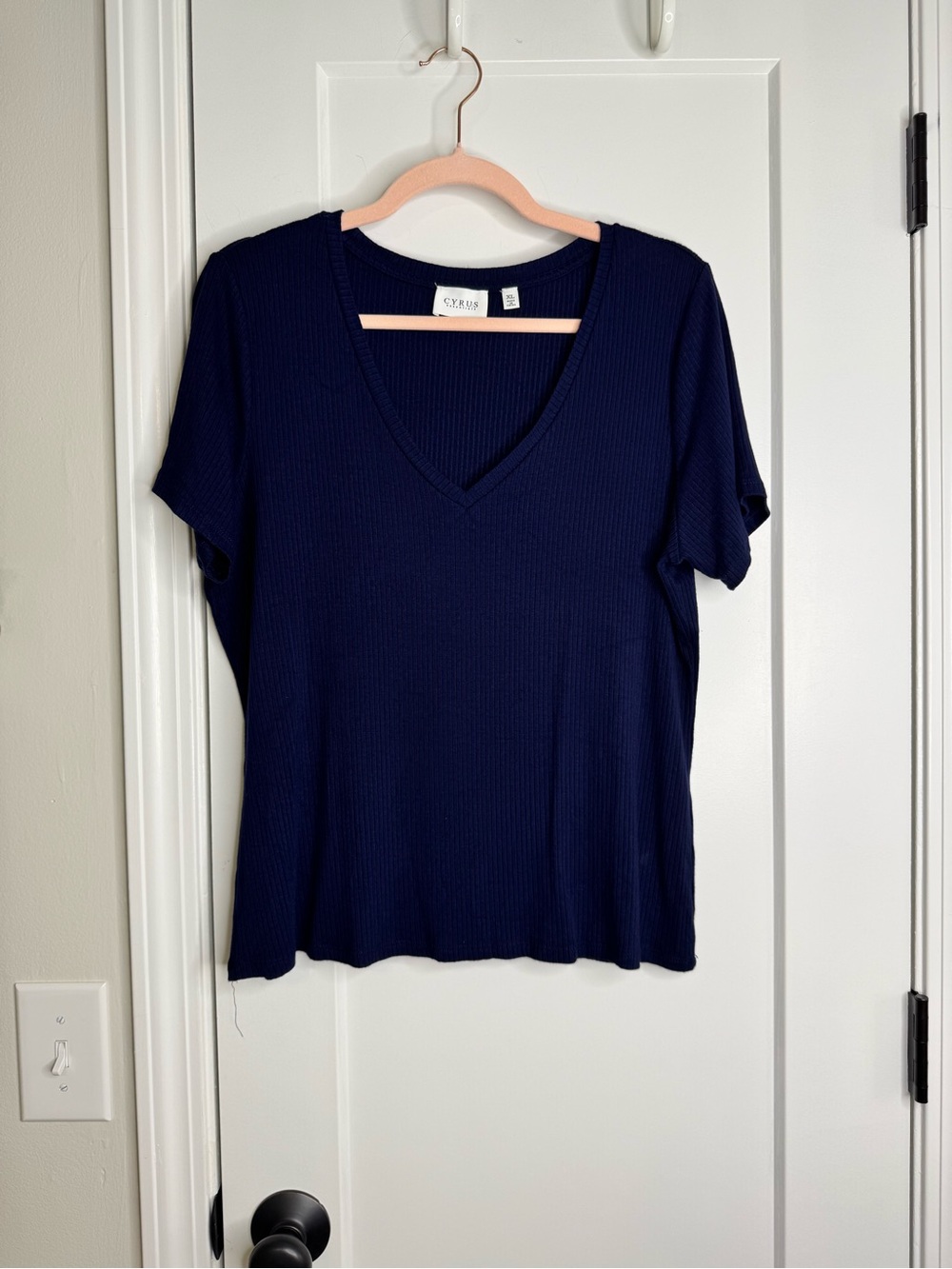 Cyrus V Neck Ribbed Tee